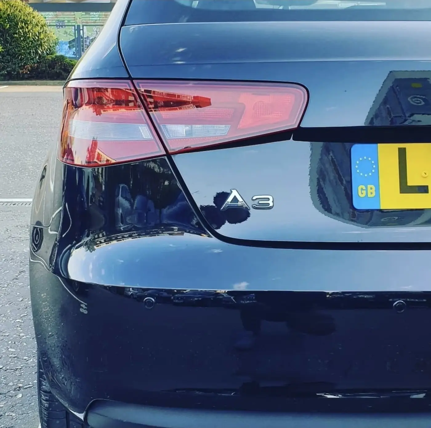 Vehicle parking sensors